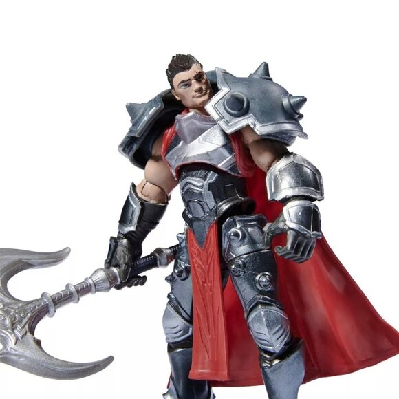 League of Legends The Champion Collection 4" Darius Collectible Figure w/ Axe - Picture 2 of 9